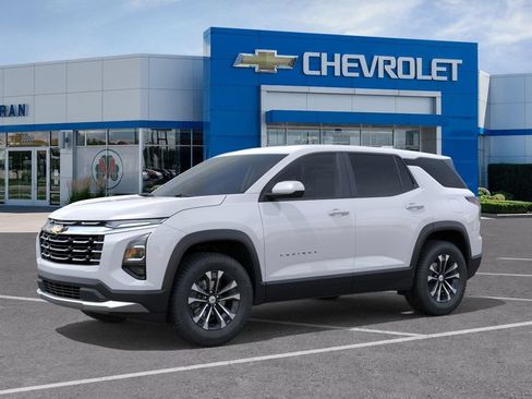 New 2027 Chevrolet Equinox LT w/ Convenience Package II FWD image 2