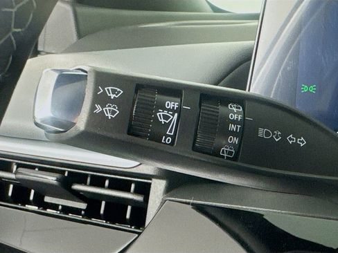 New 2026 Honda Prologue Touring image 13