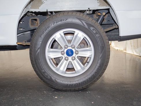 Used 2019 Ford F150 XLT w/ Equipment Group 301A Mid AWD/4WD image 7
