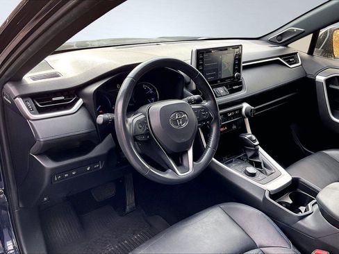 Used 2020 Toyota RAV4 XSE image 14
