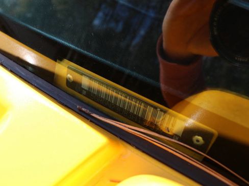 Used 2003 HUMMER H2 Base 4dr 4WD SUV w/ Preferred Equipment Group image 89