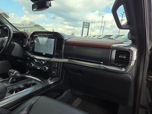 Used 2021 Ford F150 Lariat w/ Equipment Group 502A High image 16