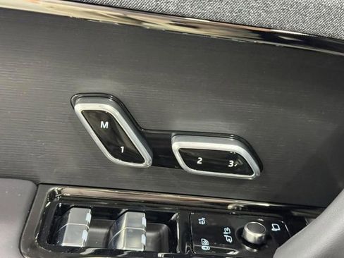 New 2026 Land Rover Range Rover Sport Dynamic SE AWD/4WD image 24