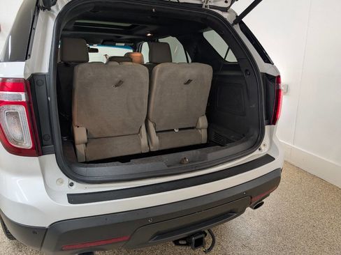 Used 2015 Ford Explorer Limited w/ Equipment Group 301A image 17