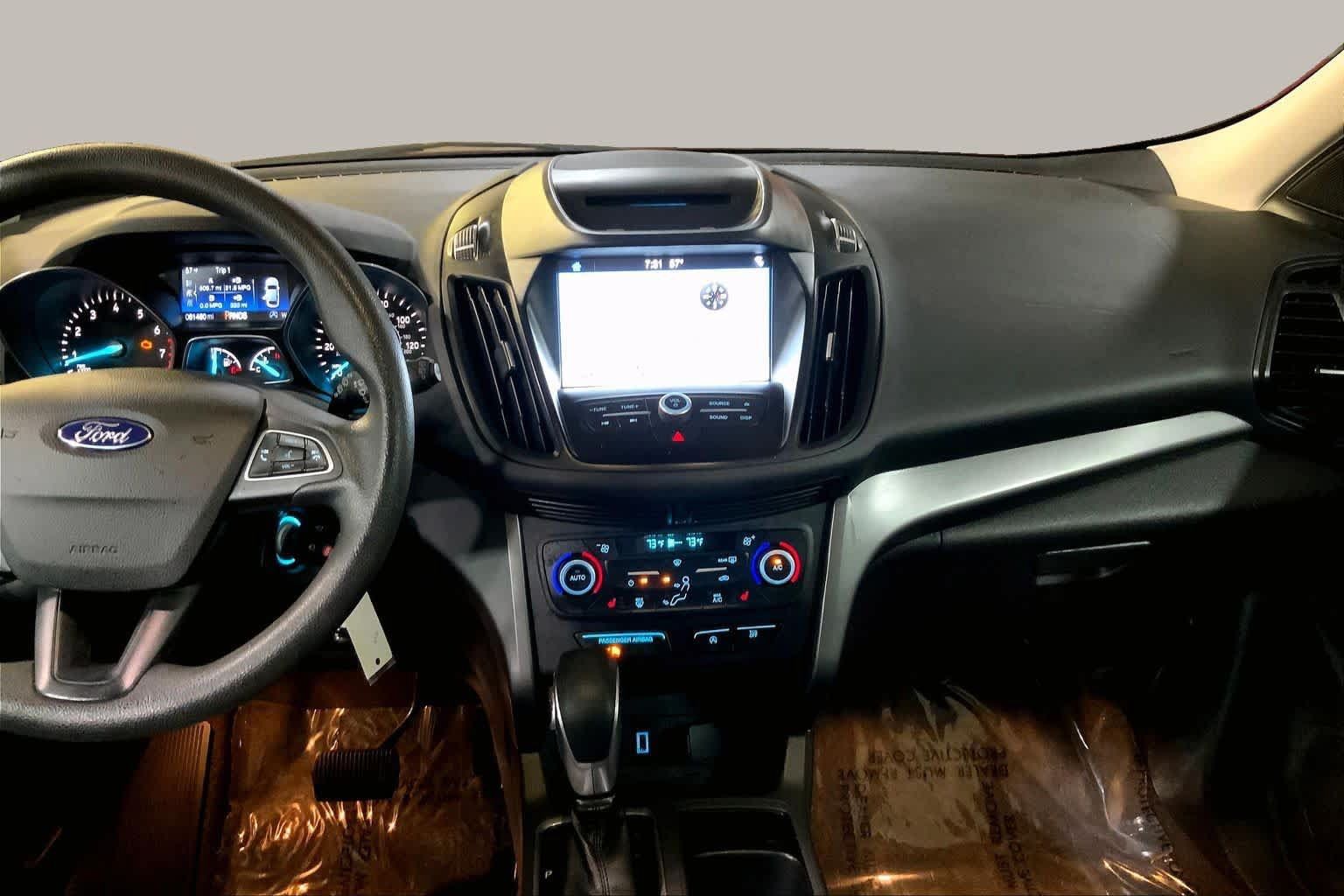 Used 2018 Ford Escape SE w/ SE Sync 3 Package AWD/4WD image 7