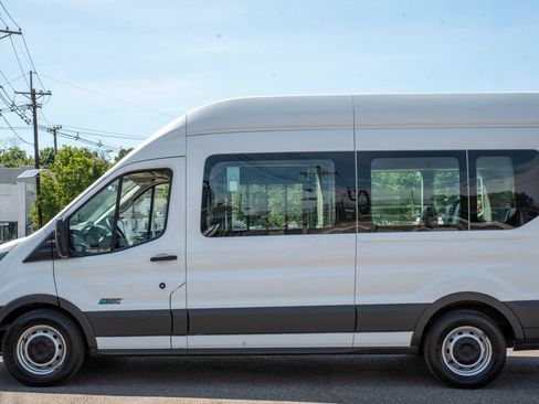Used 2018 Ford Transit 350 XL RWD image 5