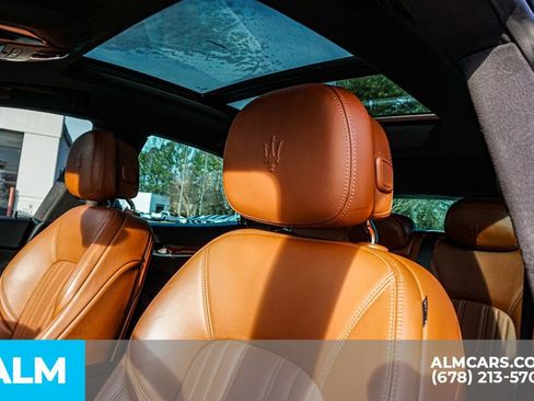 Used 2018 Maserati Levante GranLusso image 19