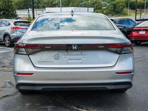 Used 2024 Honda Accord EX image 6