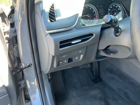 Used 2023 Hyundai Sonata SEL FWD image 15