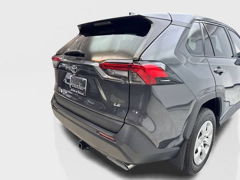 Used 2024 Toyota RAV4 LE FWD image 18