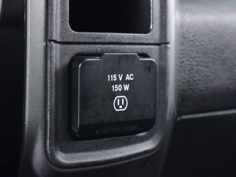 Used 2018 RAM 3500 Laramie w/ Sport Appearance Group image 27