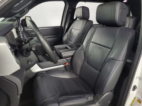 Used 2023 Toyota Sequoia Platinum AWD/4WD image 15