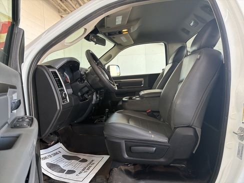 Used 2016 RAM 3500 Tradesman w/ Power & Remote Entry Group image 15