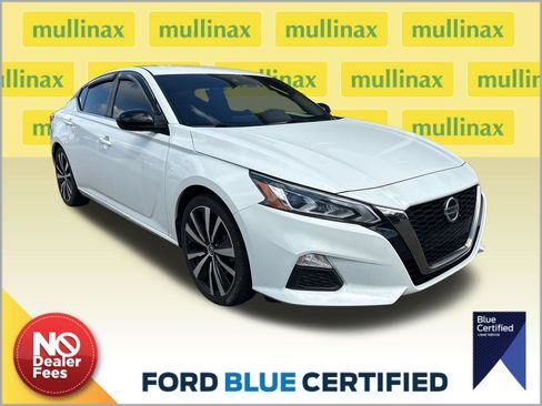 Used 2022 Nissan Altima 2.5 SR FWD image 1