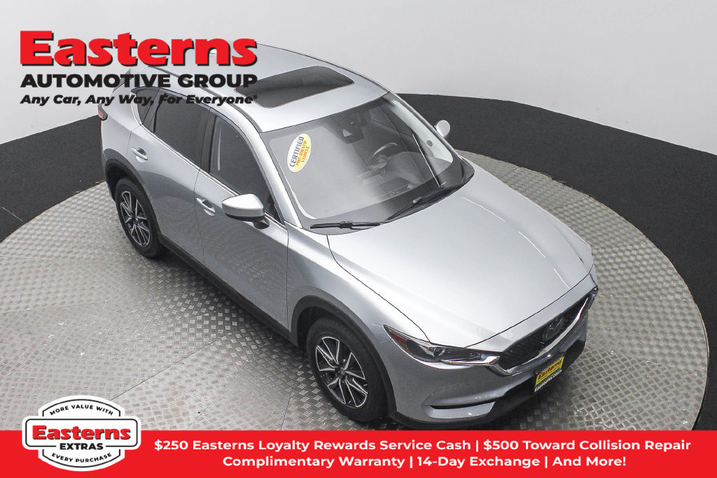 Used 2018 MAZDA CX-5 Touring w/ Preferred Equipment Package AWD/4WD image 4