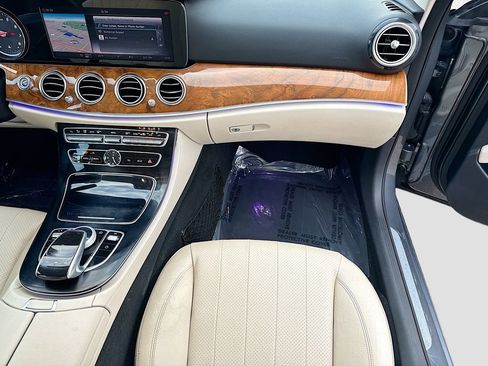Used 2018 Mercedes-Benz E 300 w/ Premium 1 Package image 17