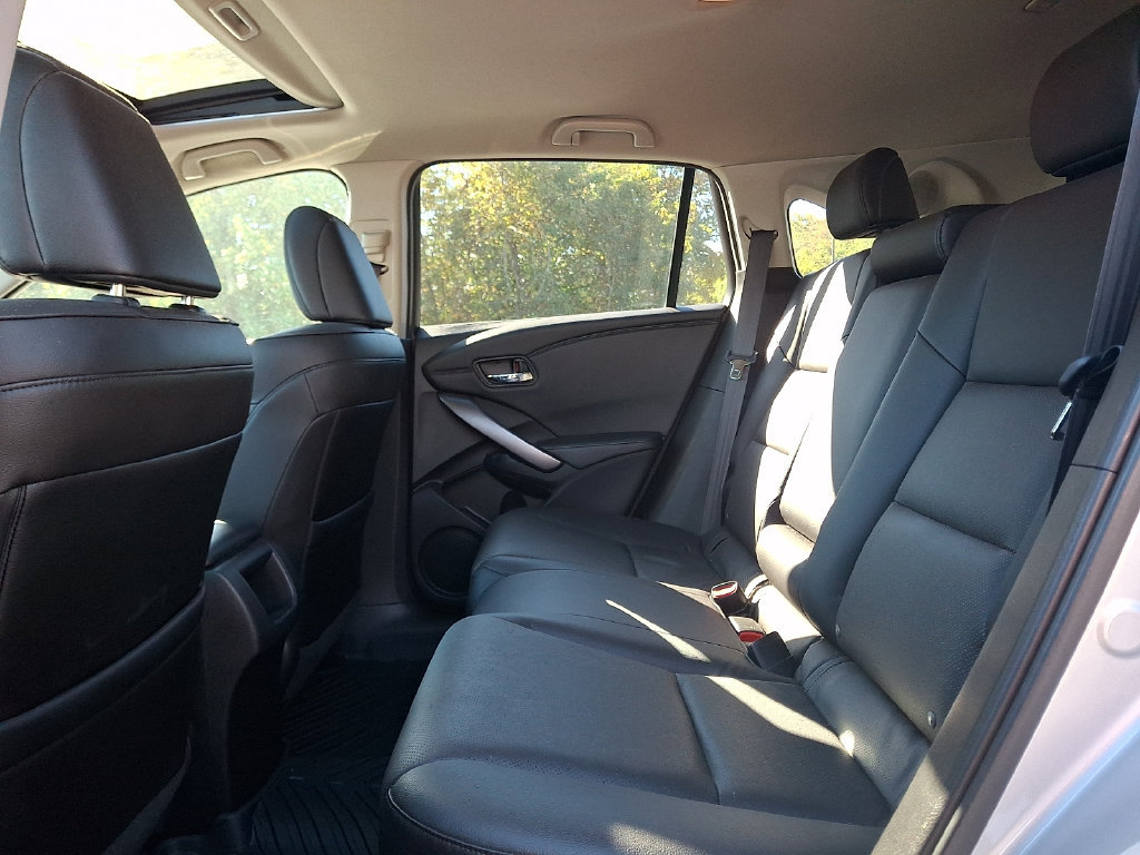 Used 2015 Acura RDX w/ Technology Package AWD/4WD image 11