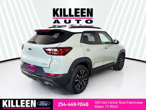 Used 2024 Chevrolet TrailBlazer ACTIV w/ Convenience Package FWD image 8
