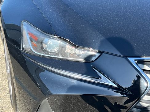 Used 2017 Lexus IS 200t w/ Navigation System Package RWD image 14