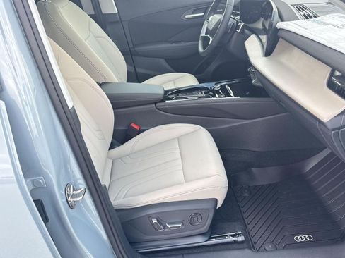 New 2026 Audi Q3 quattro 2.0T AWD/4WD image 28