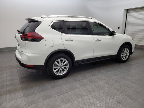 Used 2020 Nissan Rogue SV FWD image 10