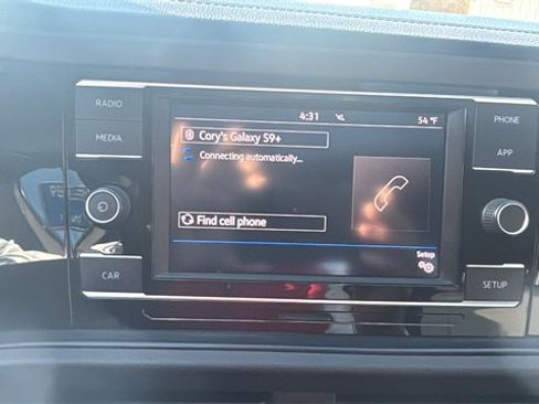 Used 2019 Volkswagen Jetta R-Line image 14