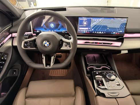 New 2027 BMW 530i xDrive AWD/4WD image 30