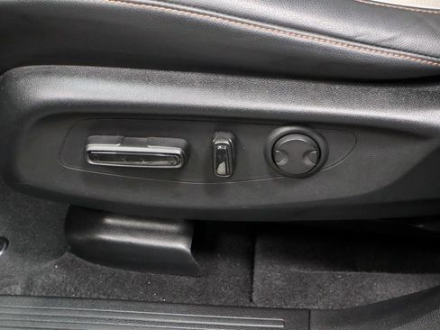 Used 2025 Honda CR-V Sport Touring image 29