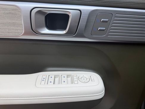 Certified 2025 Hyundai Santa Fe Calligraphy image 24