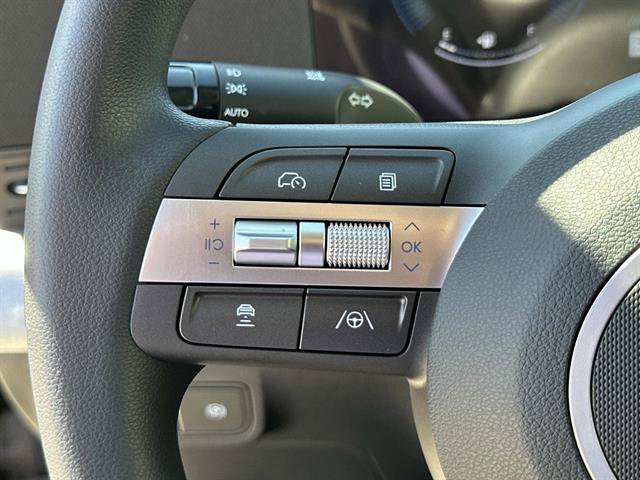 New 2027 Hyundai Kona SE FWD image 9