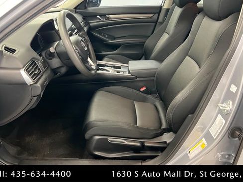 Used 2021 Honda Accord LX image 17