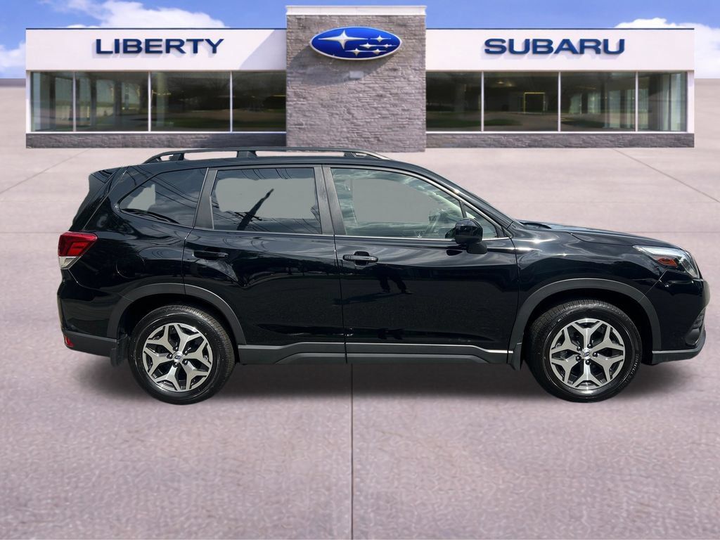 Certified 2023 Subaru Forester Premium AWD/4WD image 22