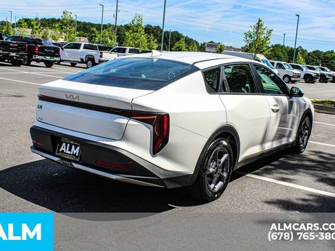 Used 2025 Kia K4 FWD image 6