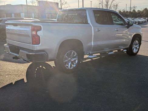 Used 2020 Chevrolet Silverado 1500 LTZ w/ LTZ Plus Package image 9