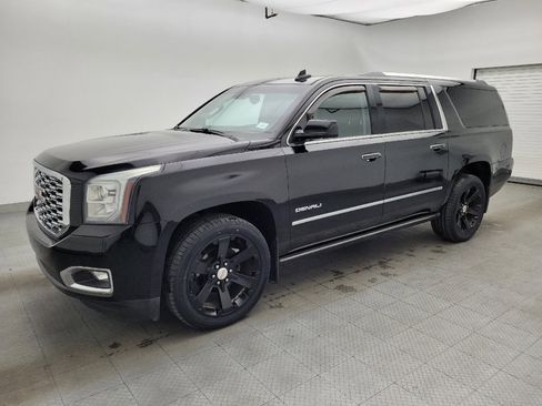 Used 2018 GMC Yukon XL Denali w/ Denali Ultimate Package image 2