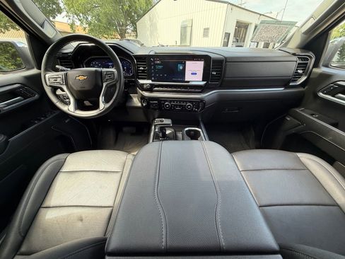 Used 2023 Chevrolet Silverado 1500 LTZ w/ LTZ Premium Package AWD/4WD image 20