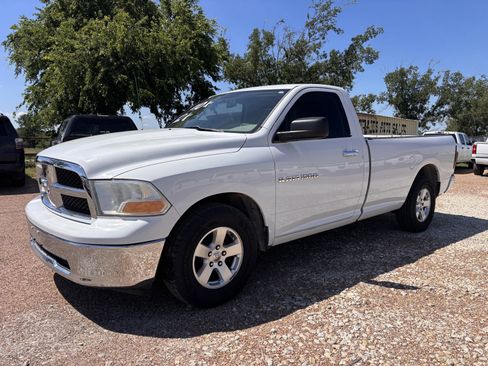 Used 2012 RAM 1500 Classic SLT RWD image 1