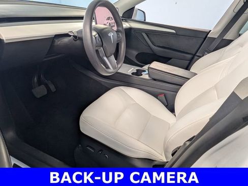 Used 2023 Tesla Model Y Long Range image 6