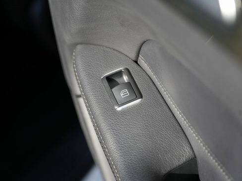 Used 2017 Mercedes-Benz GLS 450 4MATIC image 38