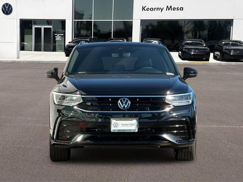 Used 2024 Volkswagen Tiguan SE R-Line image 9