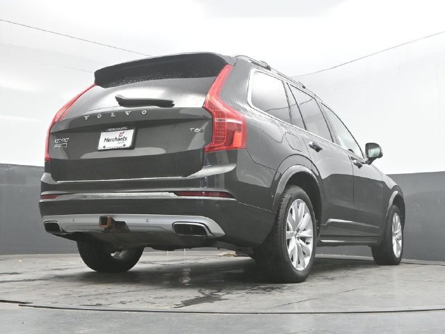 Used 2018 Volvo XC90 T6 Momentum w/ Convenience Package AWD/4WD image 34