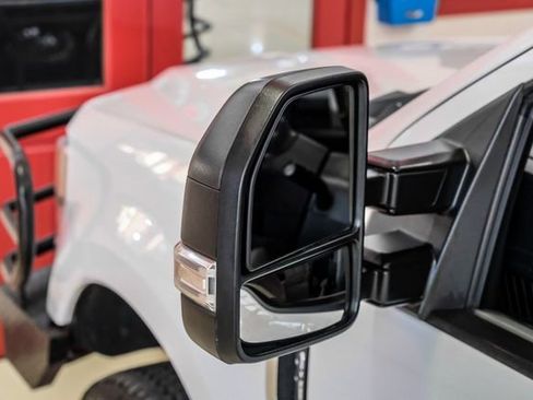 Used 2022 Ford F250 XL w/ Power Equipment Group image 40