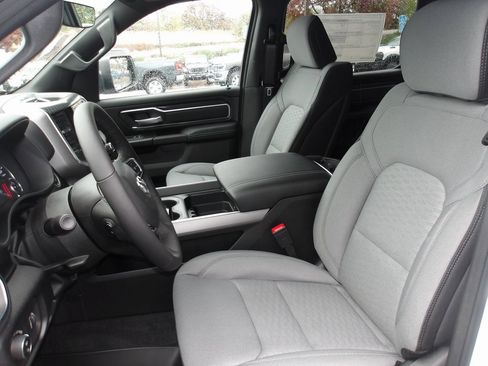 New 2026 RAM 1500 4x4 Crew Cab image 11