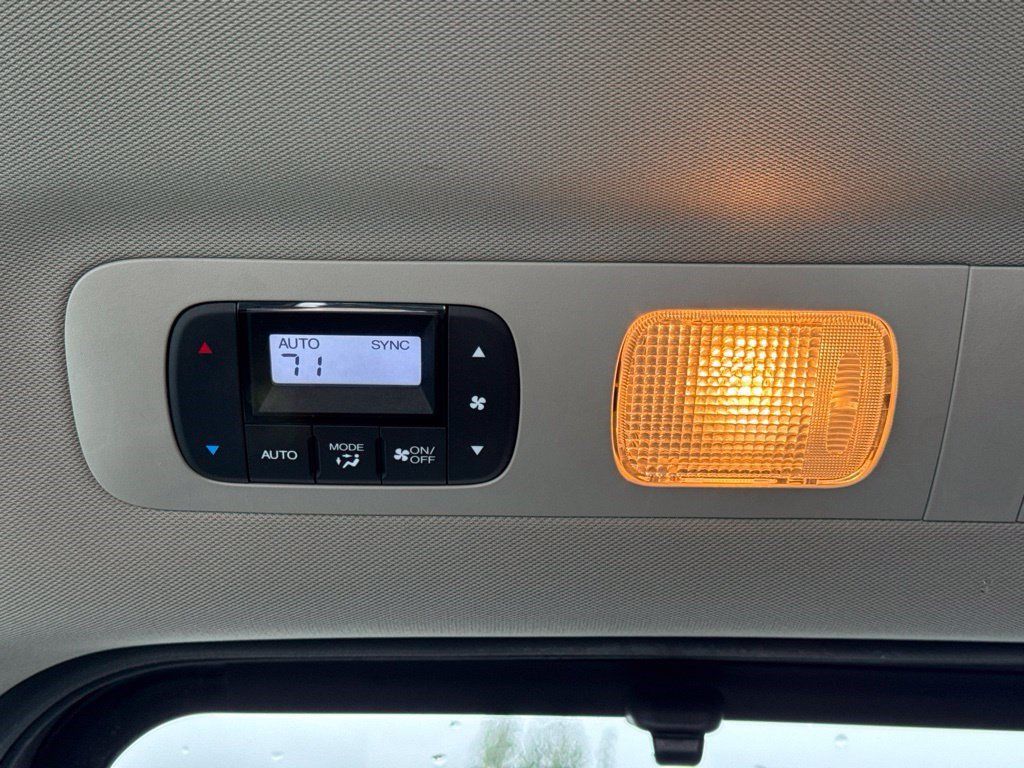 Used 2016 Honda Odyssey EX-L image 10