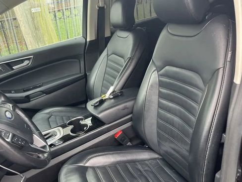 Used 2015 Ford Edge SEL w/ Canadian Comfort Package image 15