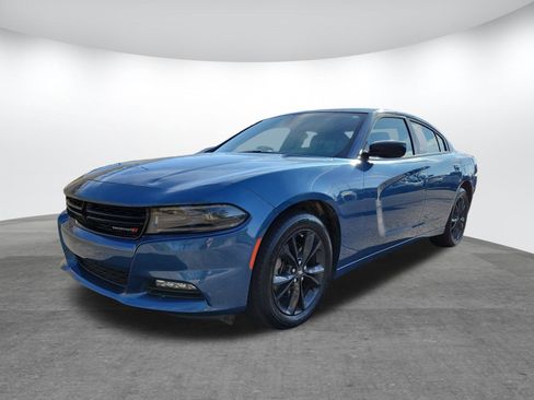 Used 2023 Dodge Charger SXT w/ Blacktop Package image 18