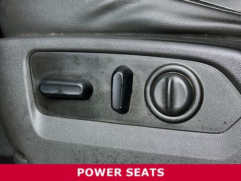 Used 2020 Chevrolet Silverado 3500 LTZ w/ LTZ Premium Package image 4