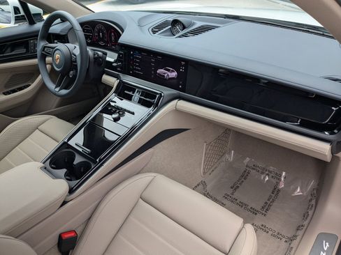 New 2025 Porsche Panamera 4 AWD/4WD image 26