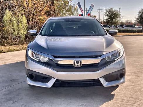 Certified 2017 Honda Civic EX image 7