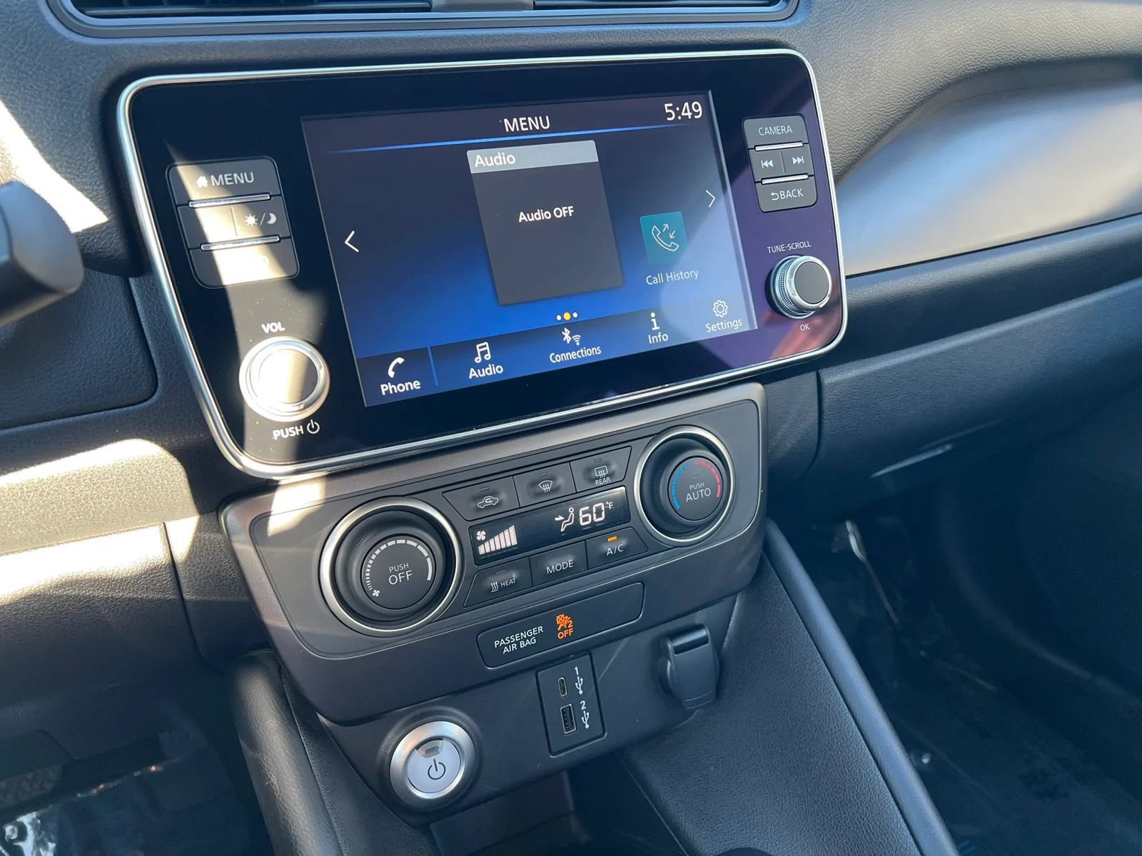 Used 2025 Nissan Leaf S FWD image 18